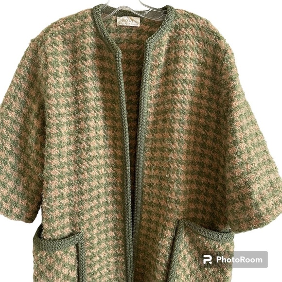 Vintage Solt of California Long
Houndstooth Print Coat - Picture 2 of 12